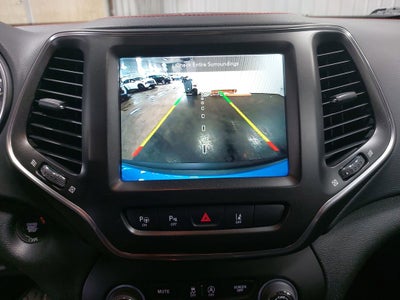 2023 Jeep Cherokee Trailhawk