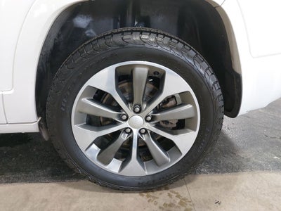 2019 Jeep Cherokee Overland