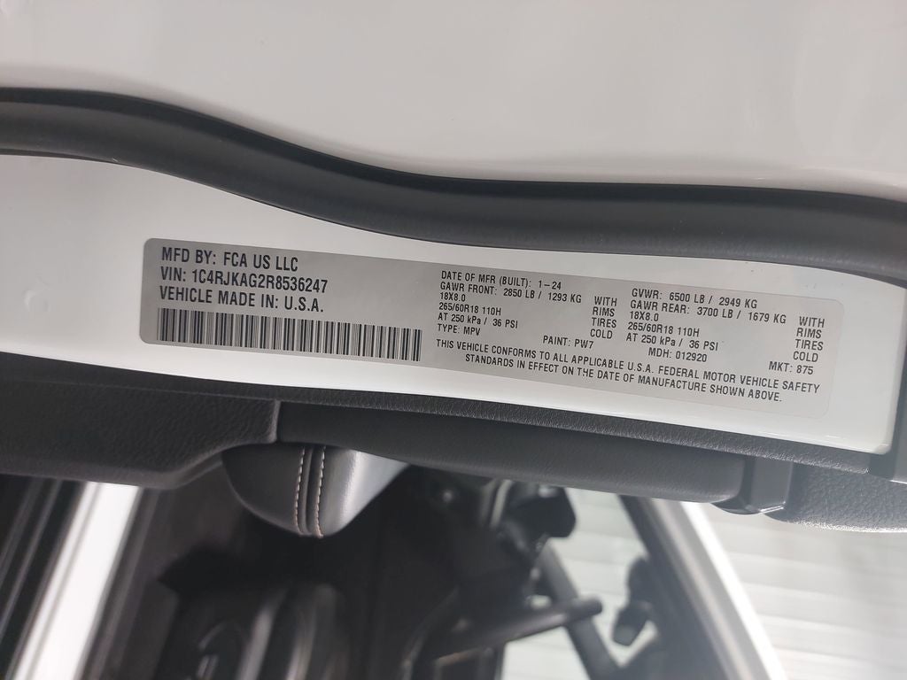 2024 Jeep Grand Cherokee L Altitude