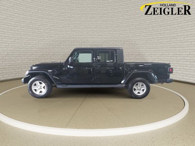 2022 Jeep Gladiator Sport
