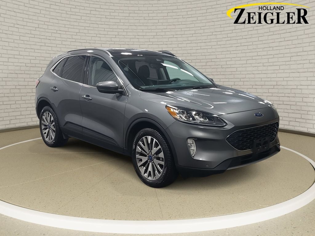 2022 Ford Escape Titanium