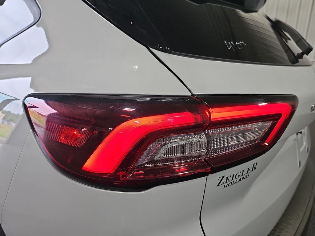 2025 Ford Escape ST-Line Select