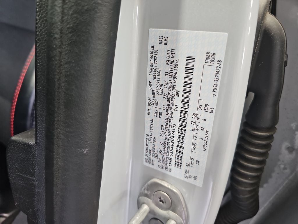 2025 Ford Escape ST-Line Select