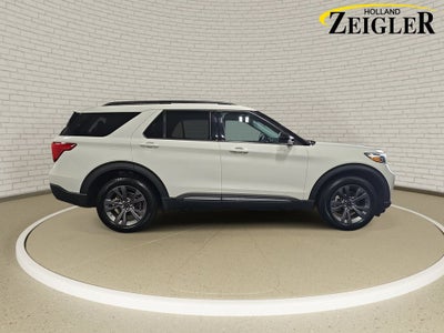 2024 Ford Explorer XLT