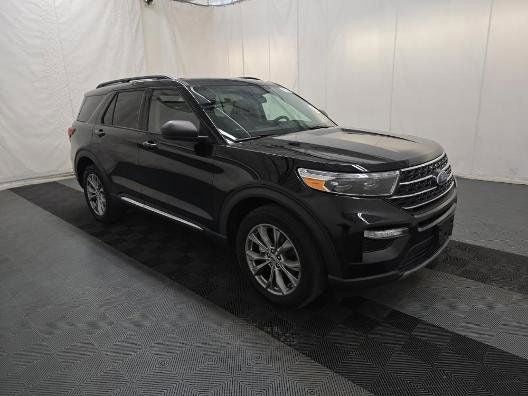 2022 Ford Explorer XLT 4WD's photo