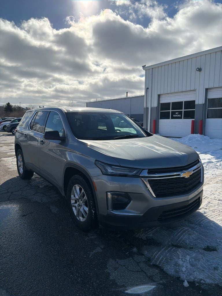 2023 Chevrolet Traverse LS