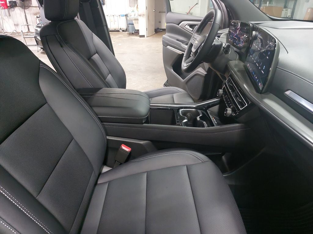 2026 Chevrolet Traverse LT 2LT