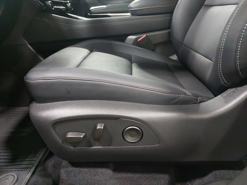 2026 Chevrolet Traverse LT 2LT