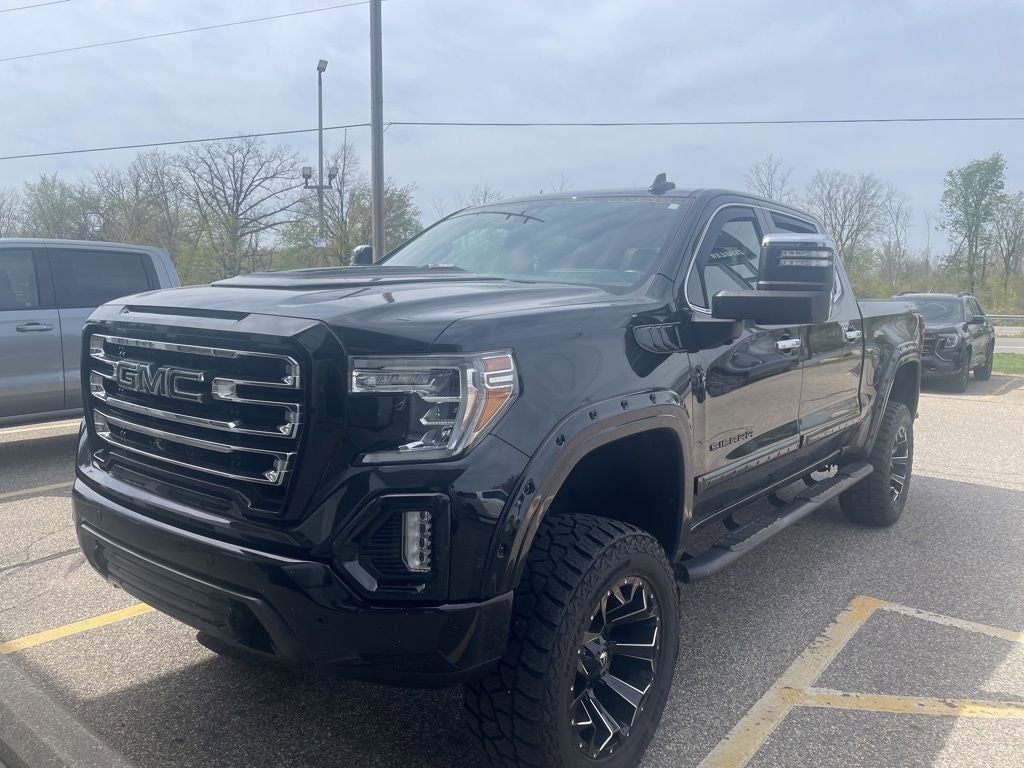 2021 GMC Sierra 4WD Crew Cab Short Box SLT's photo