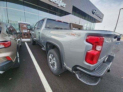 2024 Chevrolet Silverado 2500HD Custom