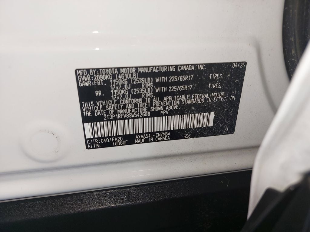 2025 Toyota RAV4 XLE