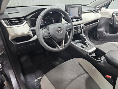2021 Toyota RAV4 Hybrid XLE