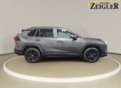 2021 Toyota RAV4 Hybrid XLE