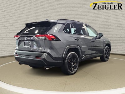 2021 Toyota RAV4 Hybrid XLE