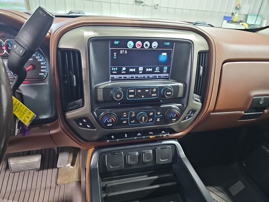 2016 Chevrolet Silverado 1500 High Country