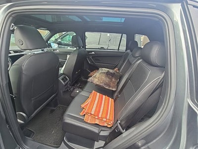 2020 Volkswagen Tiguan 2.0T SE R-Line Black 4Motion