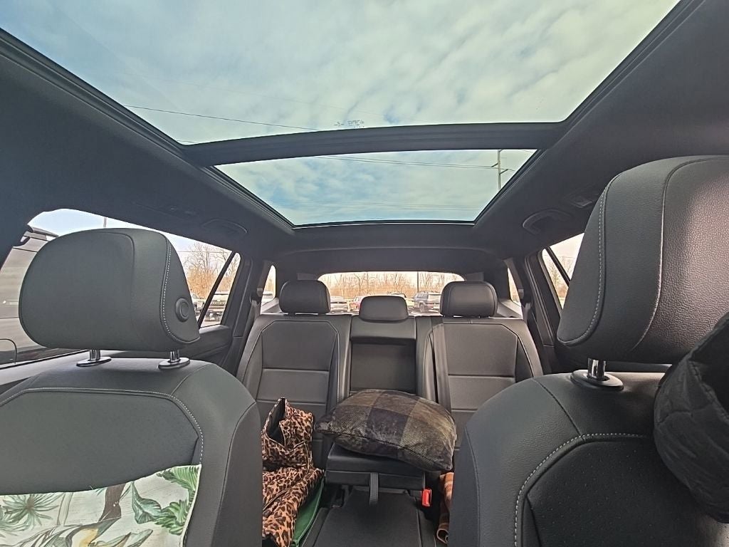 2020 Volkswagen Tiguan 2.0T SE R-Line Black 4Motion