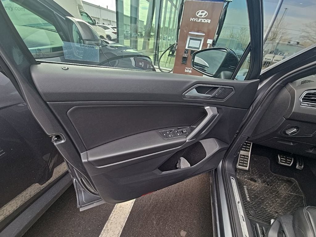 2020 Volkswagen Tiguan 2.0T SE R-Line Black 4Motion