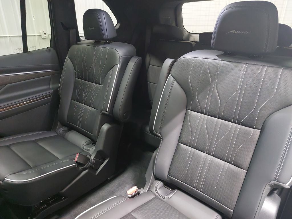 2025 Buick Enclave Avenir