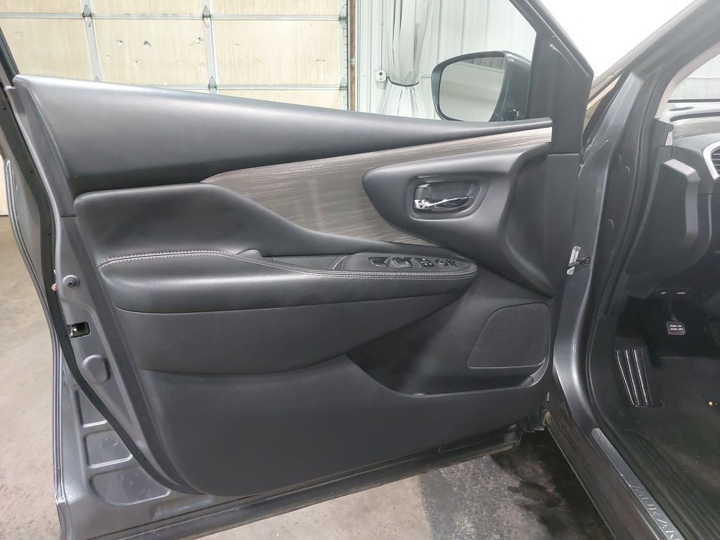 2017 Nissan Murano SV