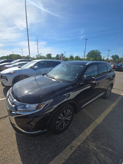 2020 Mitsubishi Outlander SEL