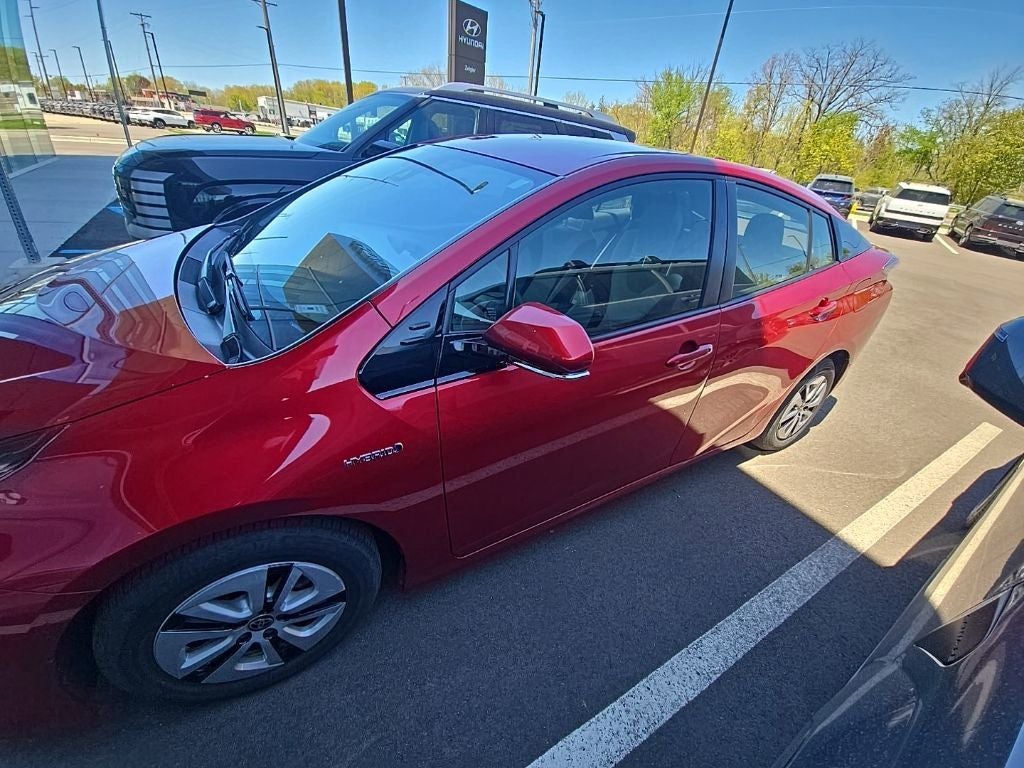 2018 Toyota Prius Two