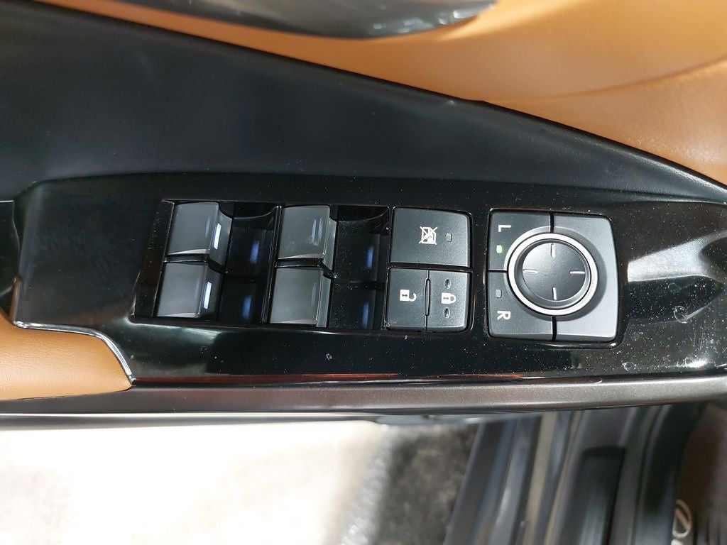 2022 Lexus IS 300