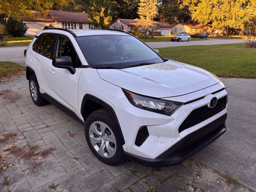 2019 Toyota RAV4 LE