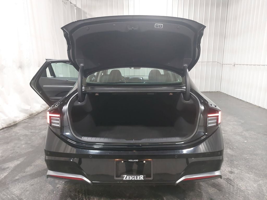 2025 Hyundai Sonata Hybrid Limited