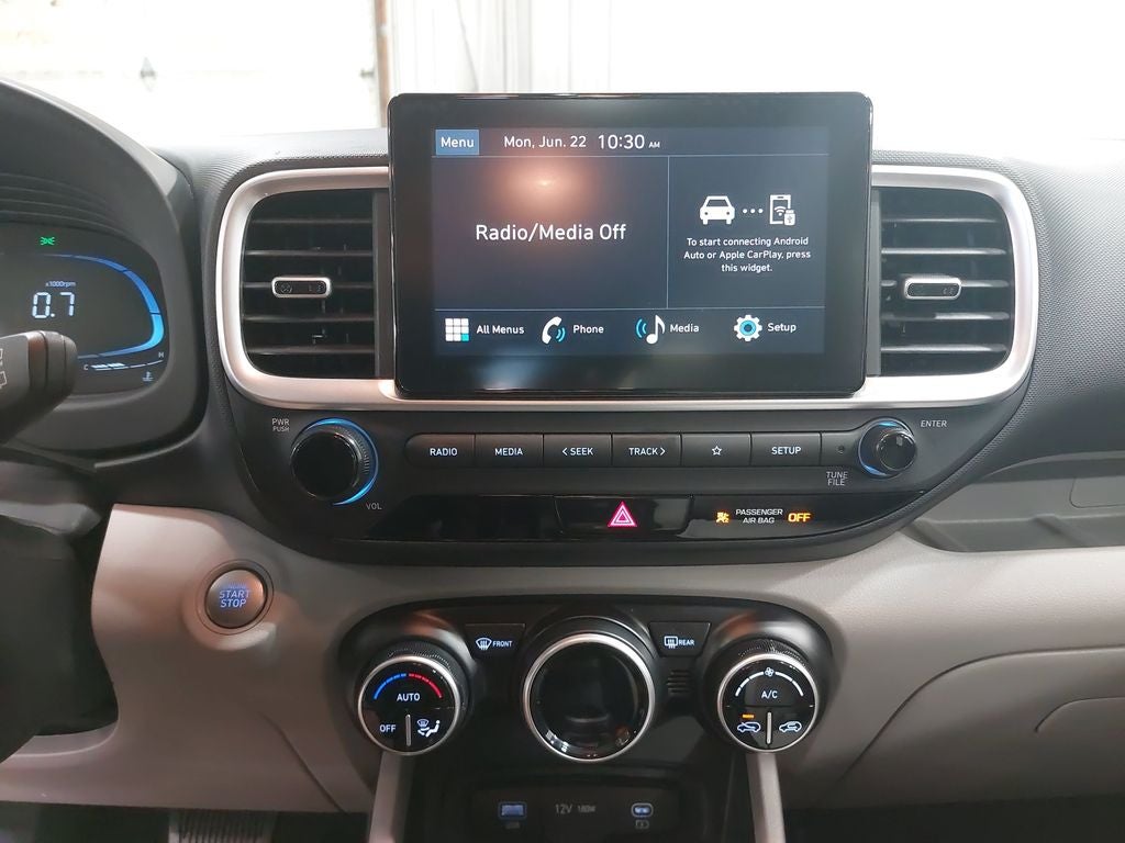 2024 Hyundai Venue SEL - Photo 19