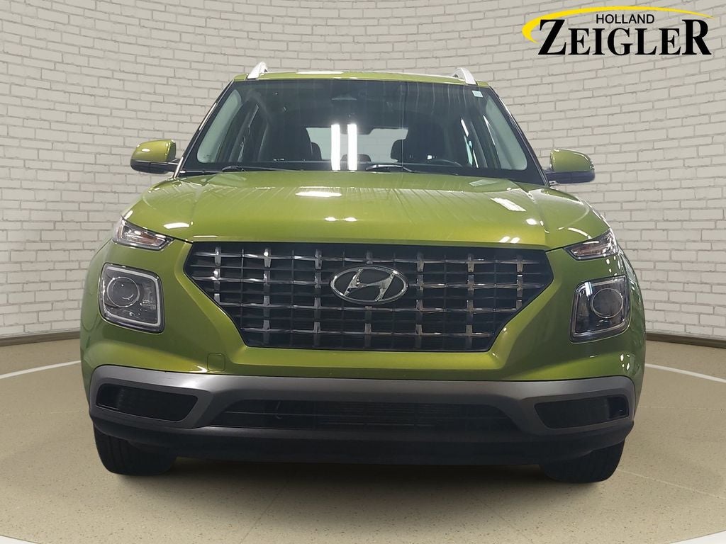 2024 Hyundai Venue SEL - Photo 2