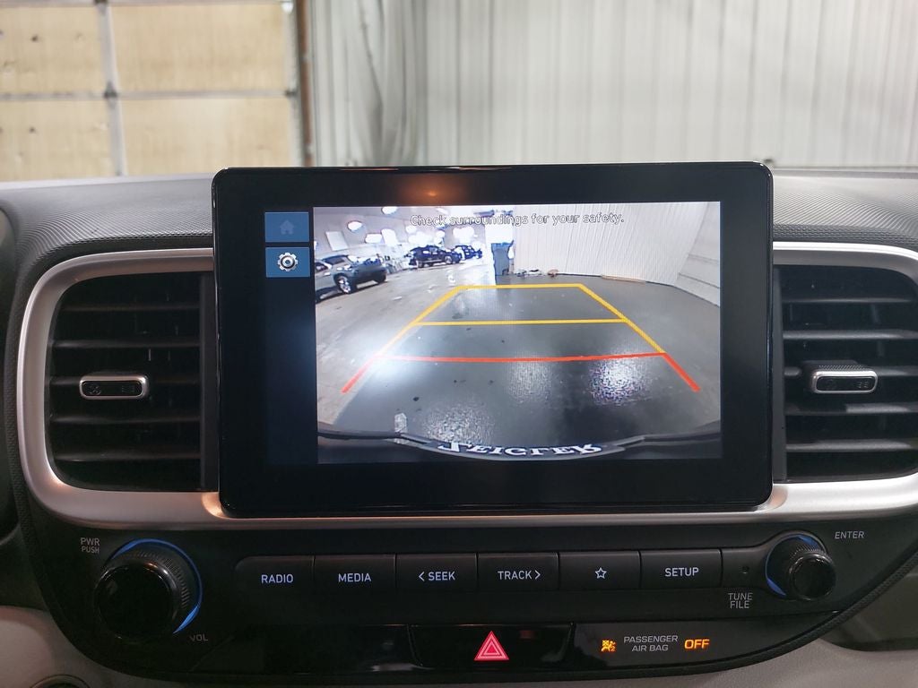 2024 Hyundai Venue SEL - Photo 23
