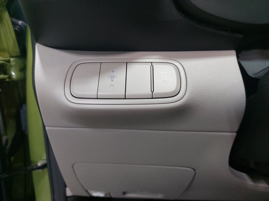 2024 Hyundai Venue SEL - Photo 25