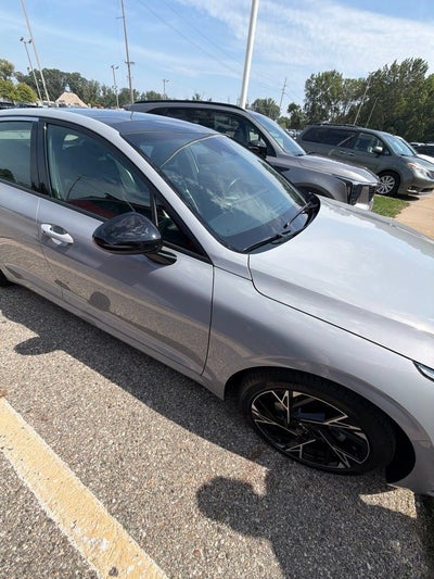 2025 Kia K5 GT-Line