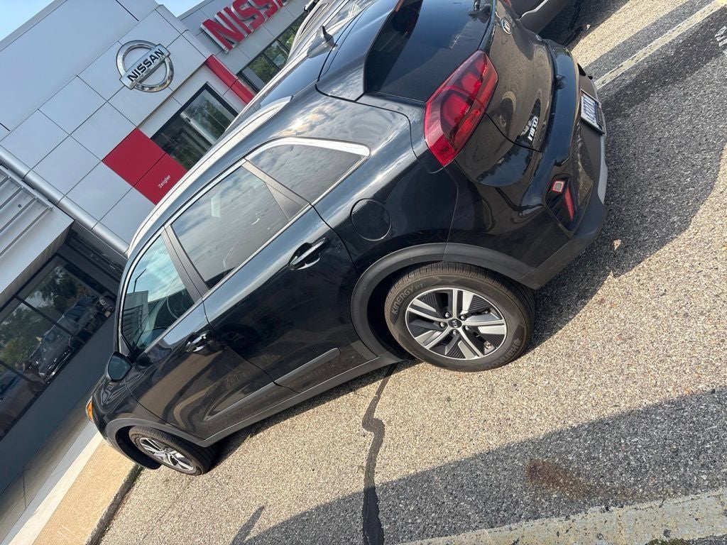 2021 Kia Niro LXS