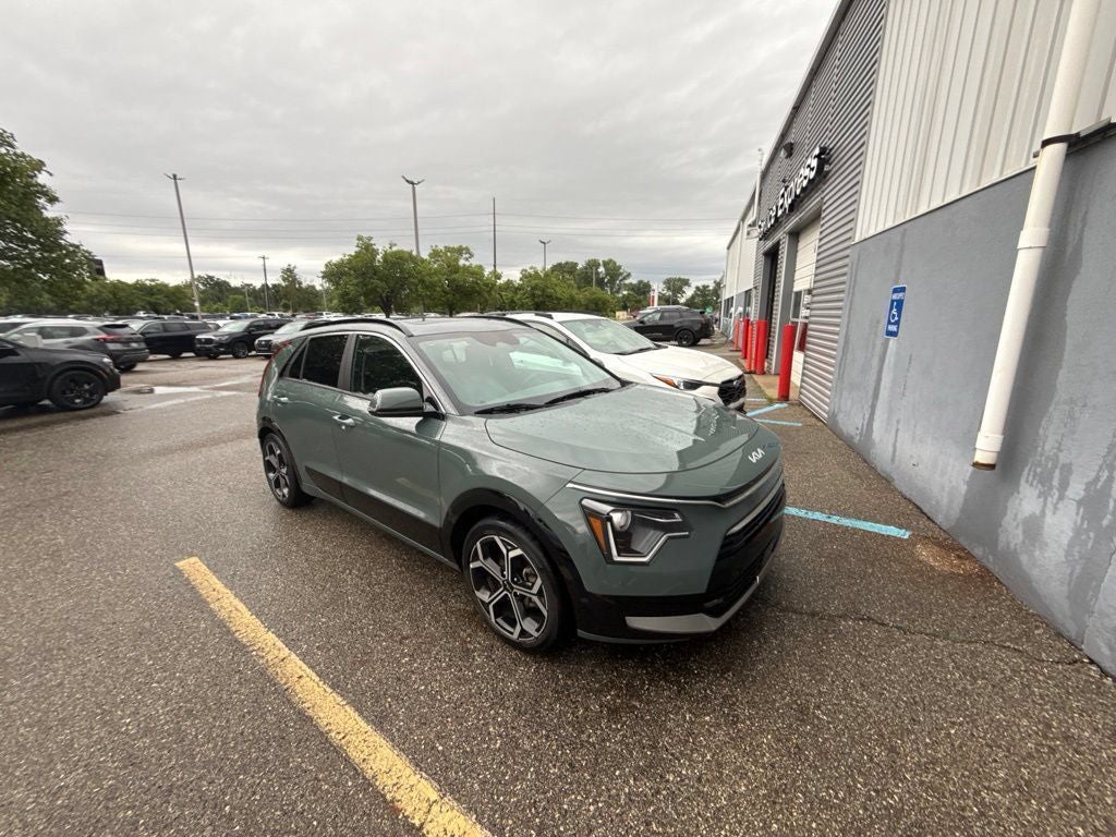 2023 Kia Niro EX Touring