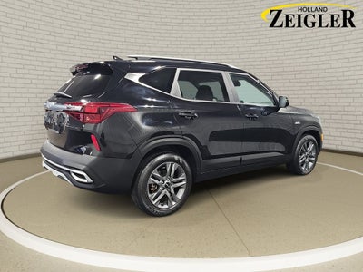 2023 Kia Seltos S