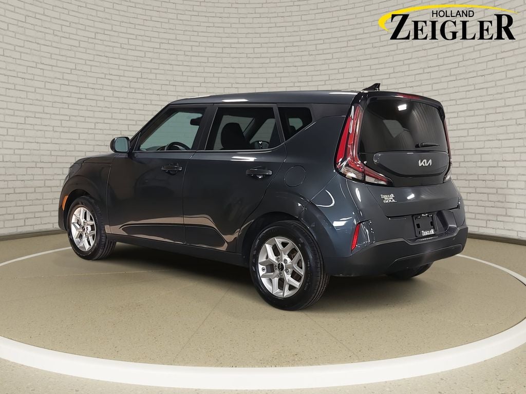 2024 Kia Soul LX