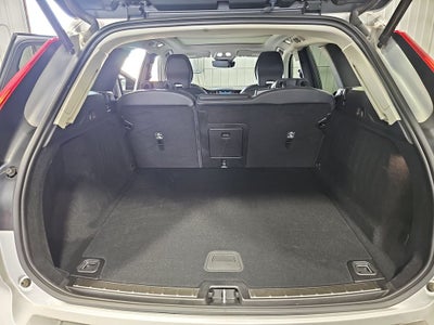 2023 Volvo XC60 B5 Plus Dark Theme