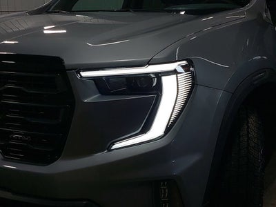2025 GMC Acadia AT4