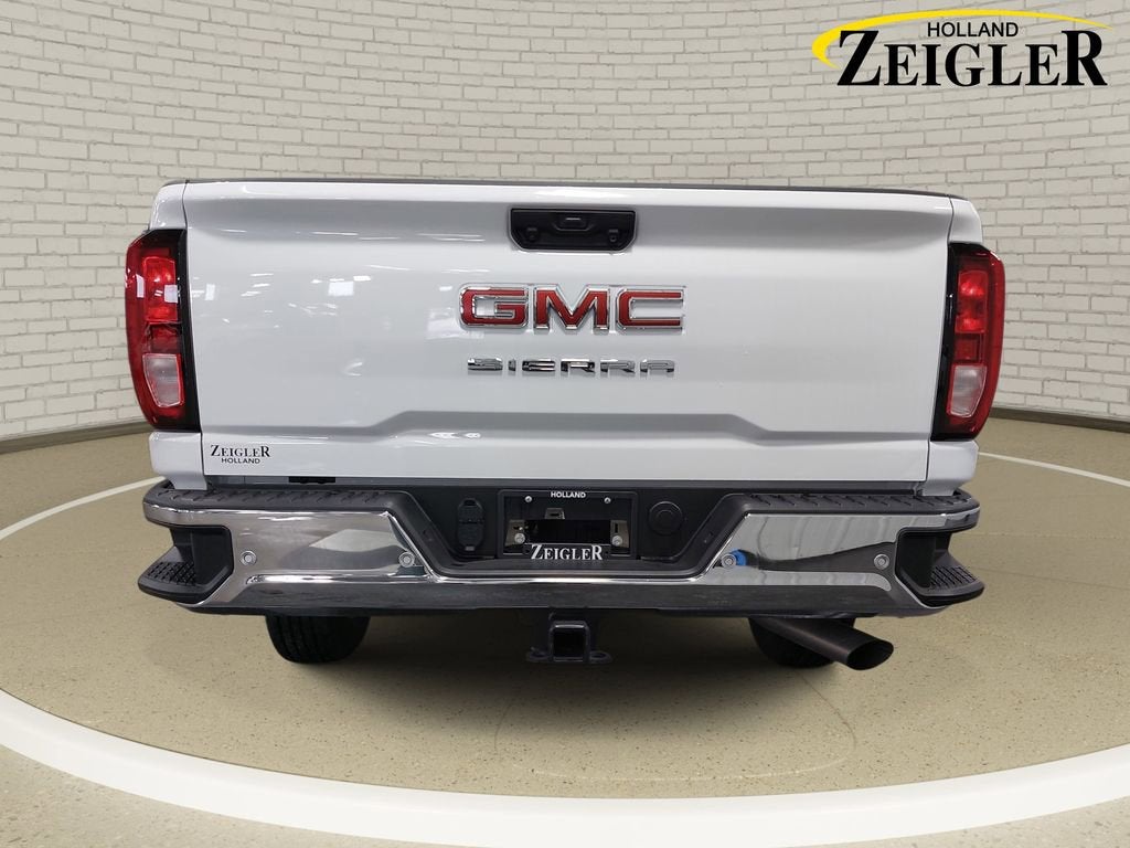 2025 GMC Sierra 2500 HD Pro