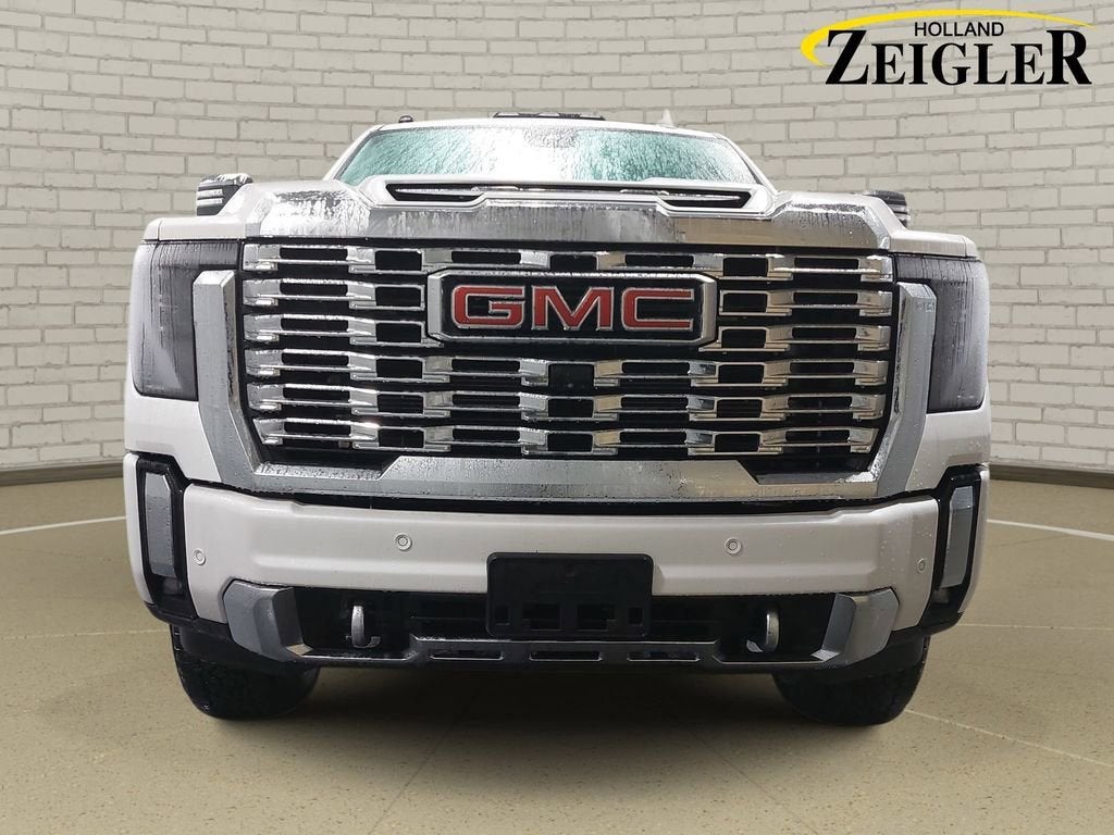 2025 GMC Sierra 2500 HD Denali