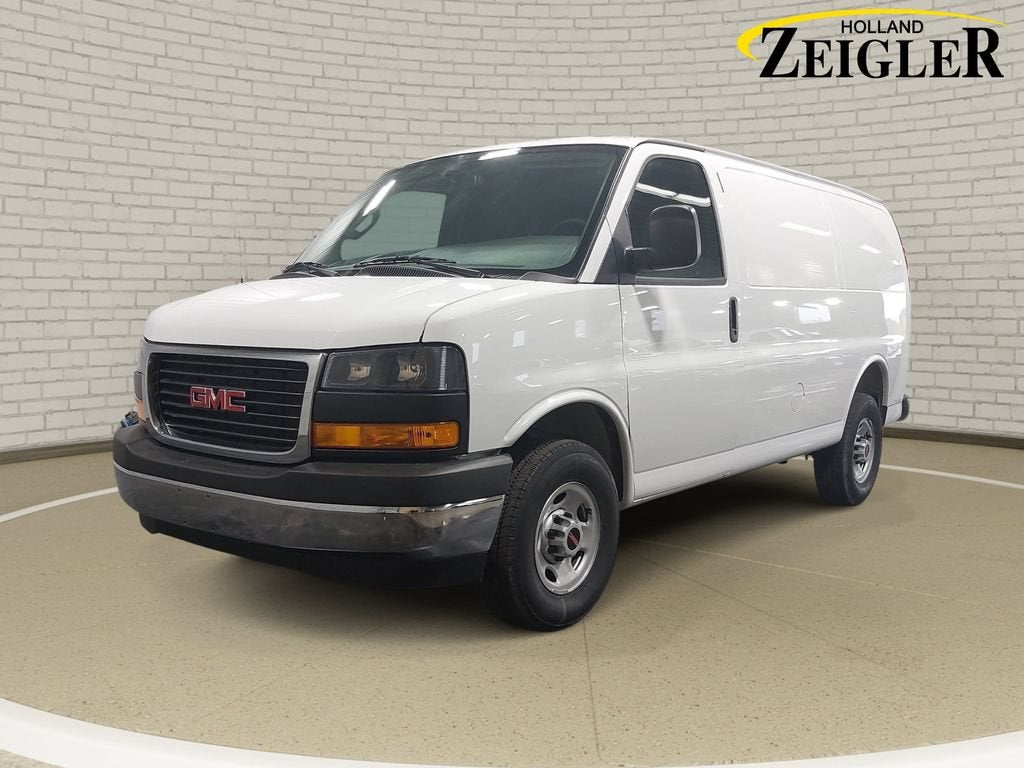 2026 GMC Savana 2500's photo