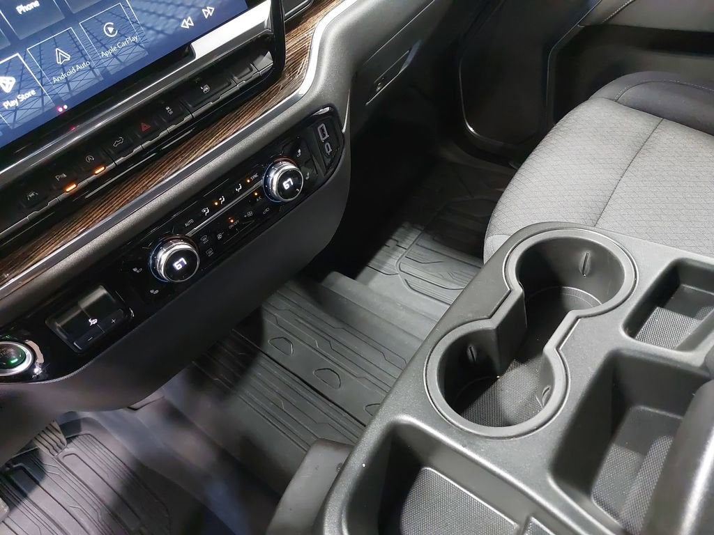 2024 GMC Sierra 1500 SLE - Photo 25