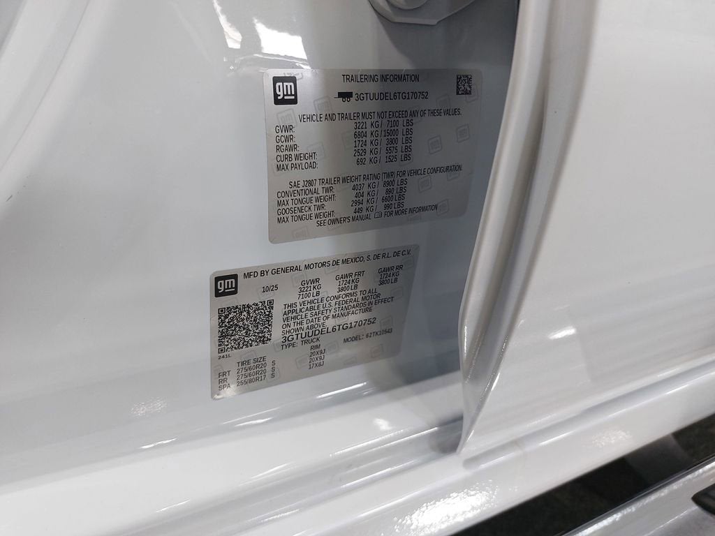 2026 GMC Sierra 1500 SLT