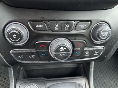 2022 Jeep Cherokee Trailhawk