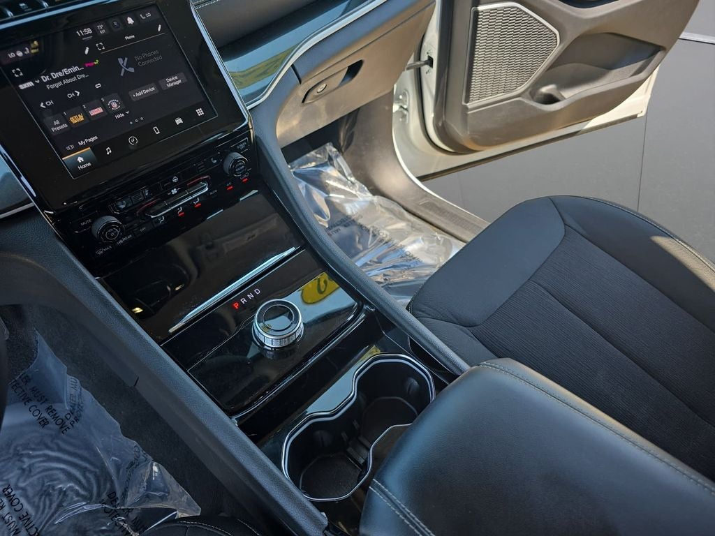 2022 Jeep Grand Cherokee Laredo