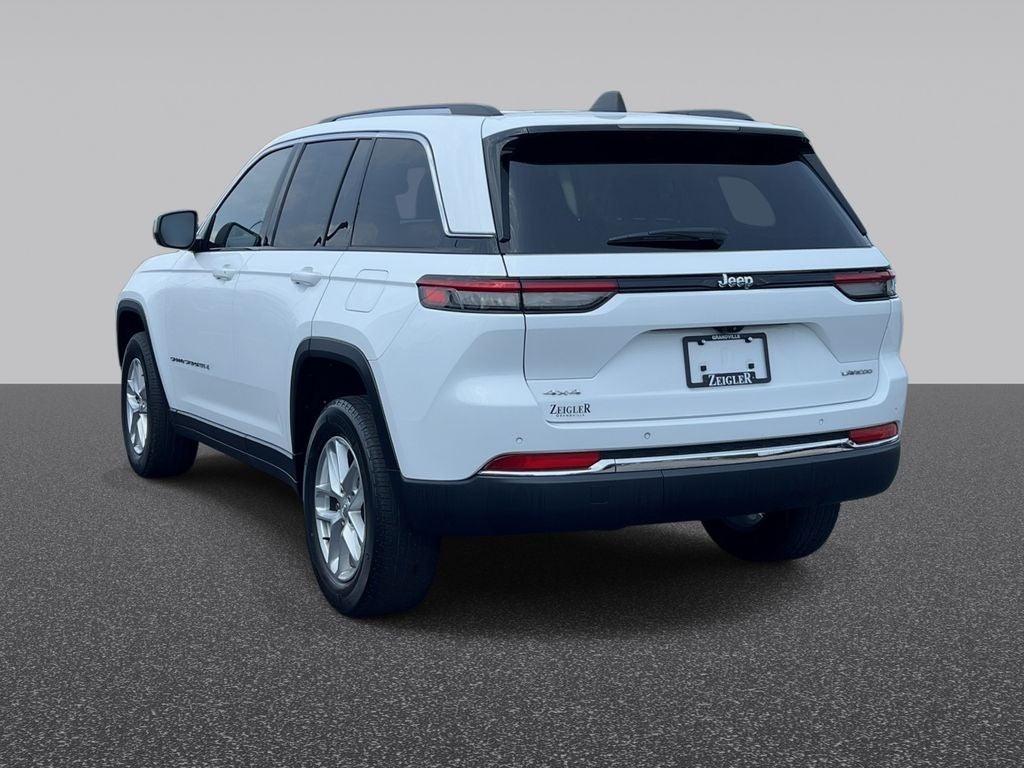 2023 Jeep Grand Cherokee Laredo