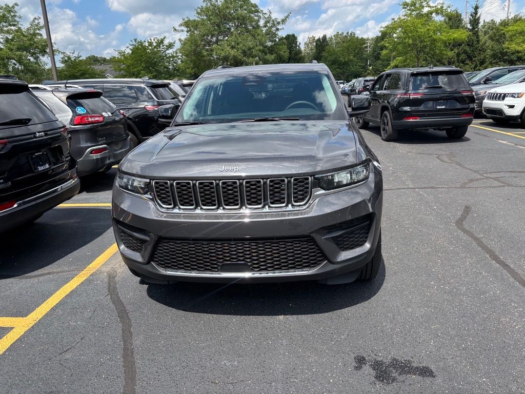 2023 Jeep Grand Cherokee Laredo