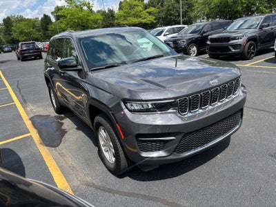 2023 Jeep Grand Cherokee Laredo